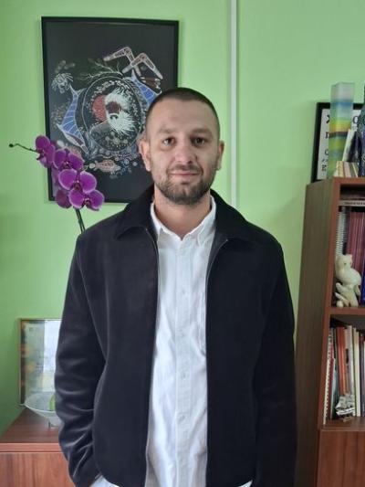 Божидар Иванов