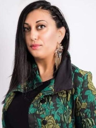 Даниела Захова