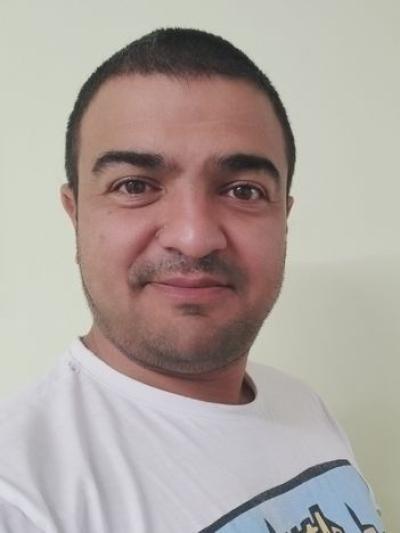 Айхан Исмаил