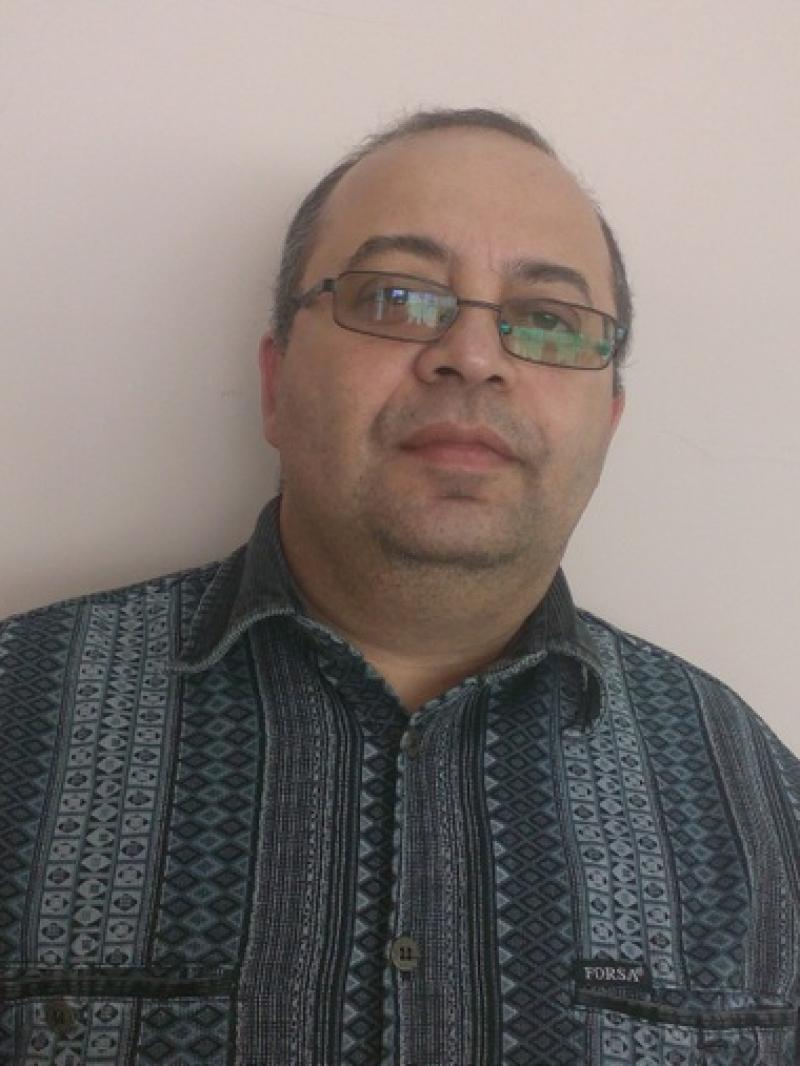 Николай Николов