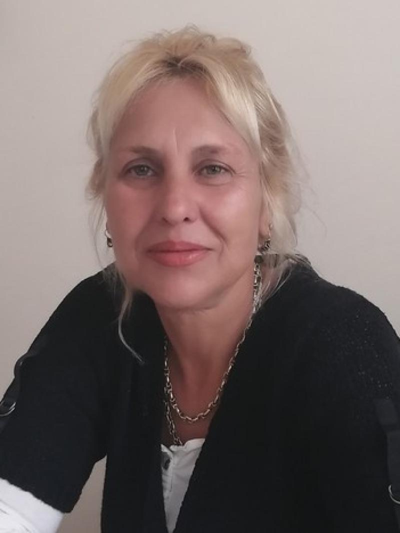 Даниела Николова